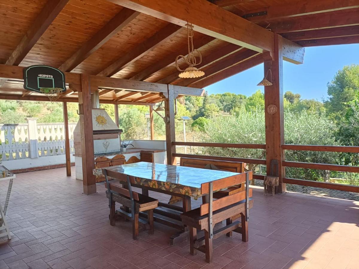 La Taverna Di Angela Amendolara Kültér fotó